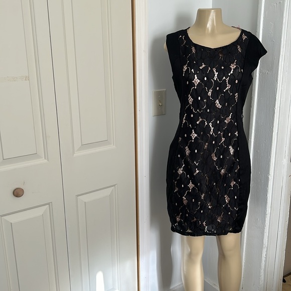 APRICOT DRESS SIZE  L - Picture 5 of 16